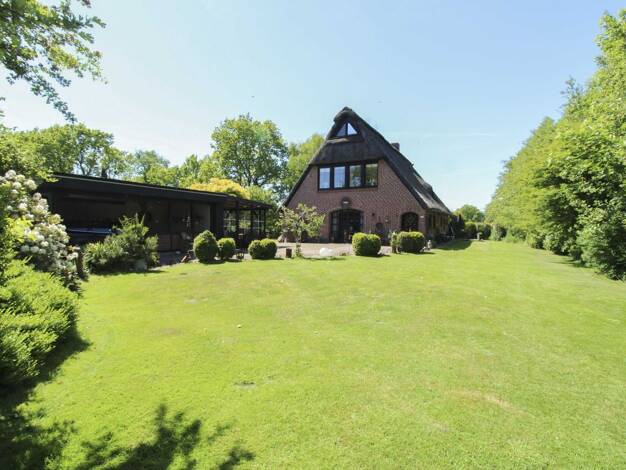 Einfamilienhaus zum Kauf 369.000 € 7 Zimmer 200,1 m² 3.781,1 m² Grundstück Neulandermoor Wischhafen 21737