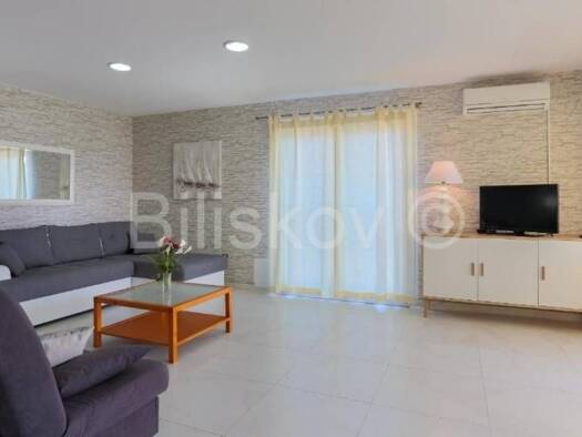 Haus zum Kauf 1.200.000 € 7 Zimmer 645 m² Stari Medulin