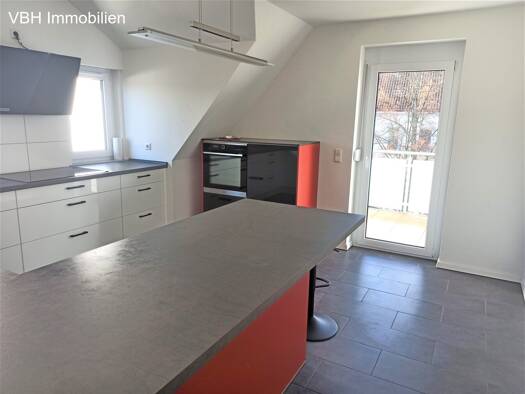 Wohnung zur Miete 1.180 € 4 Zimmer 105 m² 3. Geschoss frei ab 01.06.2026 Südoststadt Offenburg 77654