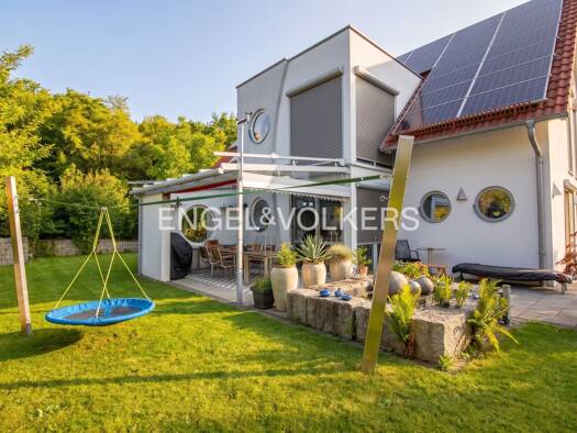 Einfamilienhaus zum Kauf 749.000 € 7 Zimmer 232 m² 691 m² Grundstück Langquaid Langquaid 84085