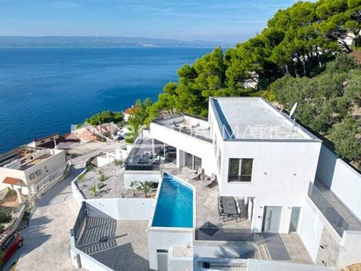 Einfamilienhaus zum Kauf - Erstbezug 1.050.000 € 3 Zimmer 220 m² Šibenik 22000