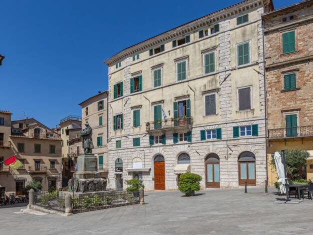 Wohnung zum Kauf 249.000 € 7 Zimmer 138 m² Sarteano 53047