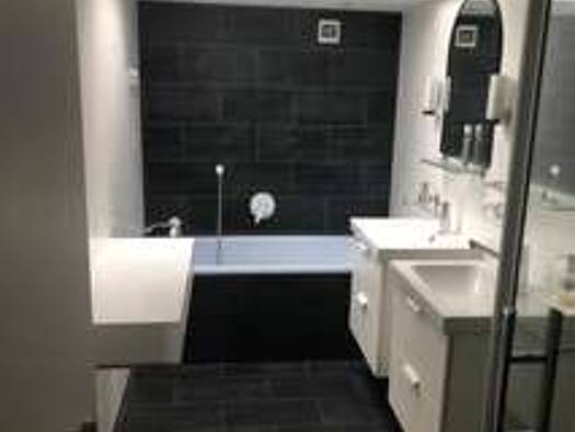 Mehrfamilienhaus zum Kauf 385.000 € 7 Zimmer 206 m² 500 m² Grundstück frei ab sofort Hemau 93155