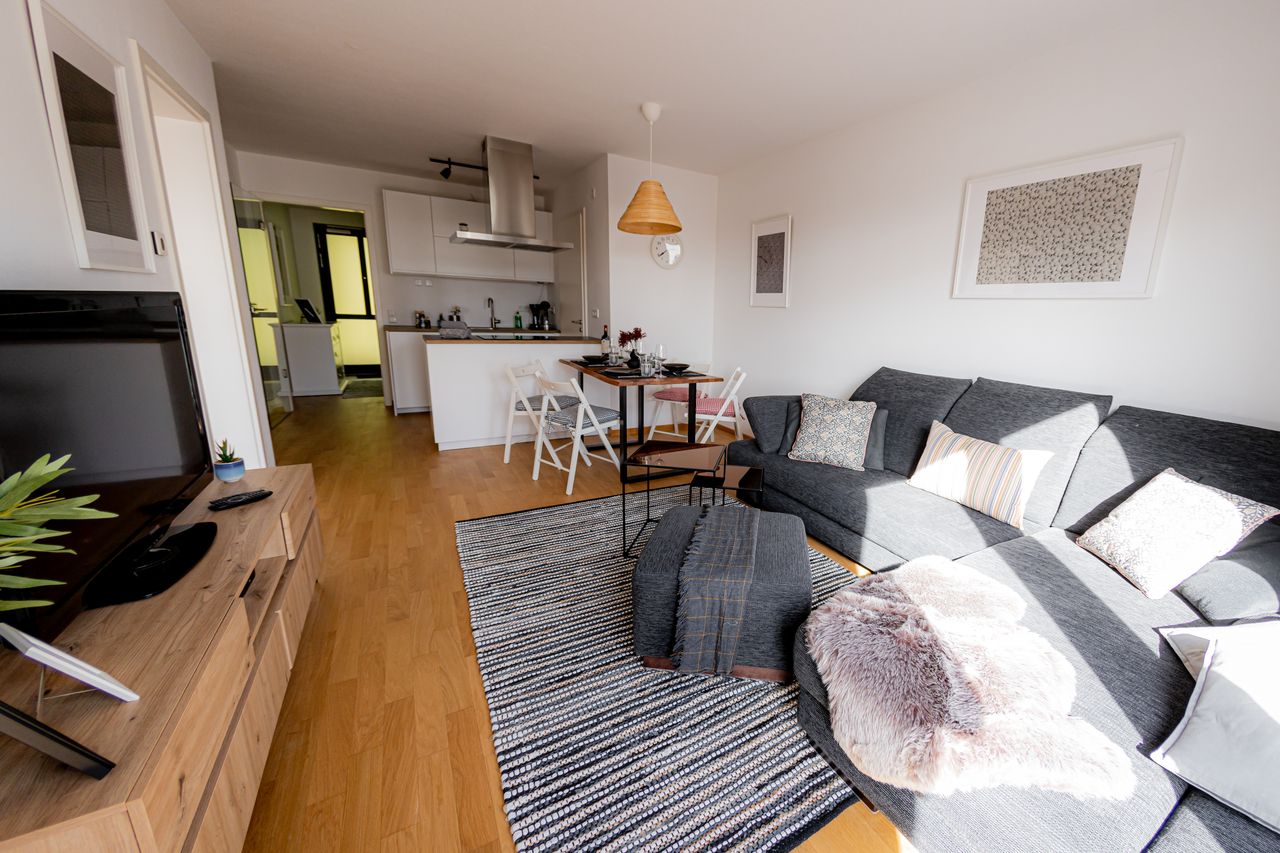 Studio zur Miete 569 € 2 Zimmer 62 m²<br/>Wohnfläche Fürther Straße 14 Zirndorf Zirndorf 90513