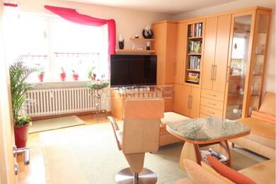 Wohnung zum Kauf 329.000 € 3,5 Zimmer 87 m² frei ab 01.11.2025 Isarstraße - Lechstraße Regensburg 93059