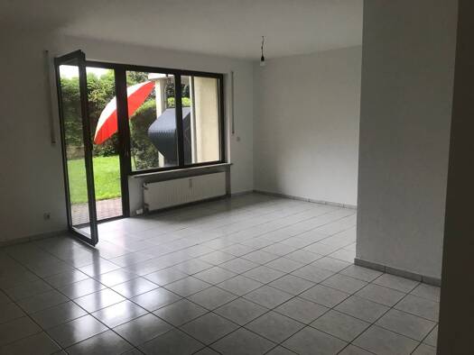 Terrassenwohnung zur Miete 825 € 2 Zimmer 66 m² Geschoss EG/3 frei ab 01.12.2026 Gärten b Wöhrd Altstadt und engere Innenstadt 90489