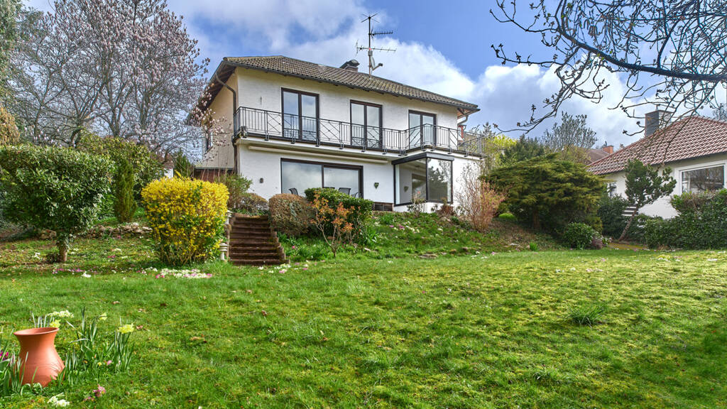 Einfamilienhaus zur Miete 2.650 € 6 Zimmer 180 m² 1.055 m² Grundstück frei ab sofort Georgenborn Schlangenbad / Georgenborn 65388