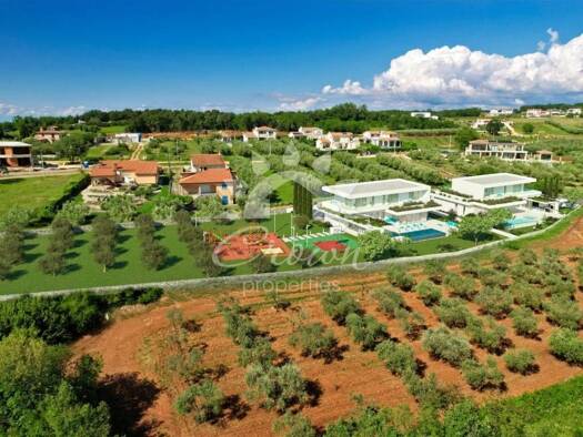 Haus zum Kauf 1.500.000 € 4 Zimmer 372 m² Porec Luka