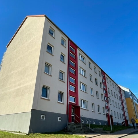 Wohnung zur Miete 300 € 2 Zimmer 50 m²<br/>Wohnfläche 1.<br/>Geschoss Friedrich-v.-Hardenberg-Straße 3 Greußen Greußen 99718