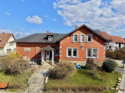 Mehrfamilienhaus zum Kauf 279.000 € 9 Zimmer 260,7 m² 768 m² Grundstück Ahlstadt Meeder / Ahlstadt 96484