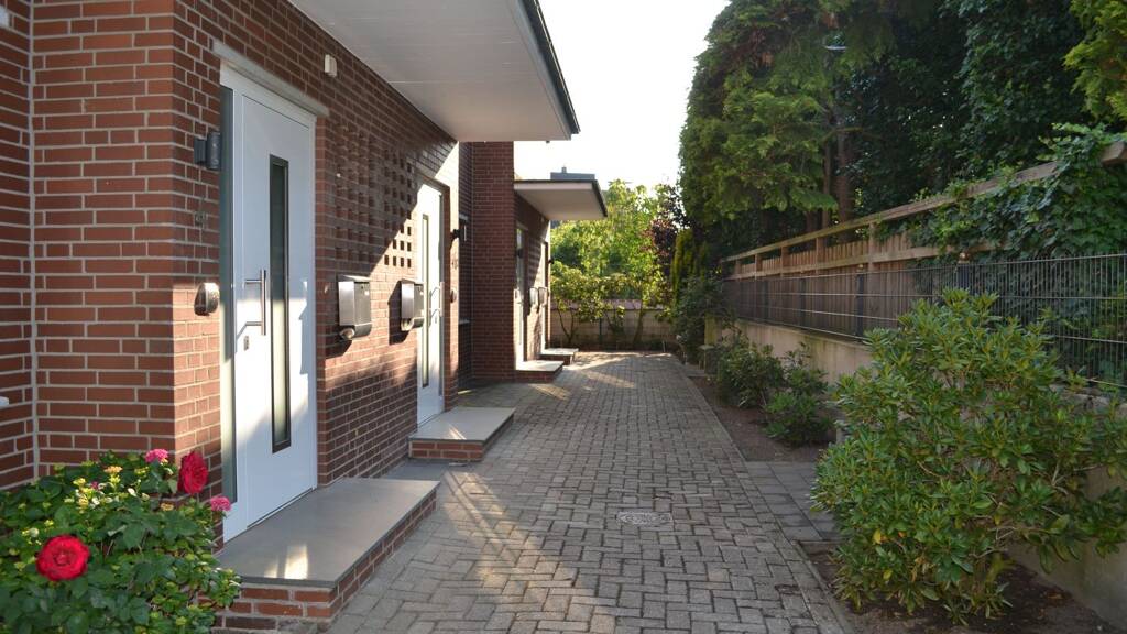 Reihenhaus zur Miete 750 € 3 Zimmer 82 m² frei ab sofort Cloppenburg 49661