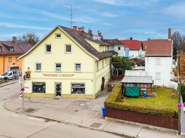 Mehrfamilienhaus zum Kauf 1.350.000 € 12 Zimmer 275,6 m² 640 m² Grundstück Feldmoching-Hasenbergl München 80995