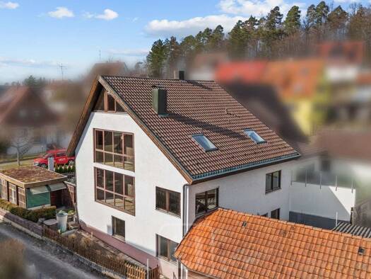 Doppelhaushälfte zum Kauf 599.000 € 10 Zimmer 218,6 m² 408 m² Grundstück Böblingen Böblingen 71032