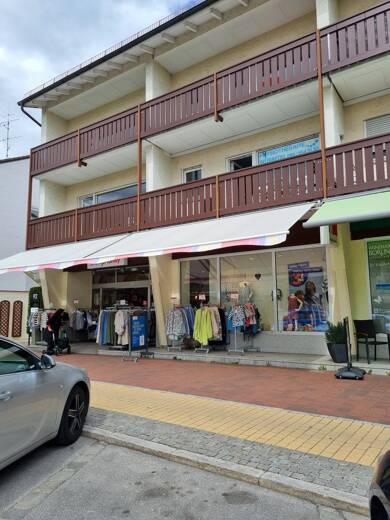Laden zur Miete 5.000 € 2 Zimmer 185 m² Verkaufsfläche Bahnhofstraße 92 Gräfelfing Gräfelfing 82166