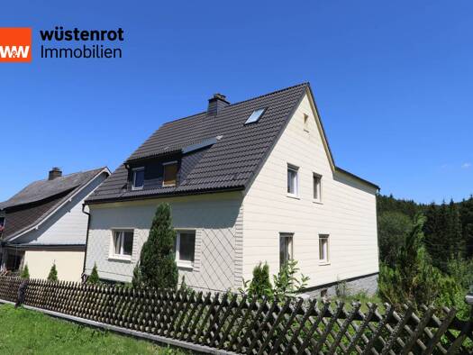Wohnung zur Miete 650 € 4 Zimmer 91 m² Culmitz Naila 95119