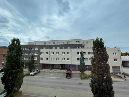 Wohnung zur Miete 990 € 2 Zimmer 69,4 m² 4. Geschoss frei ab 01.02.2026 Henstedt-Ulzburg 24558