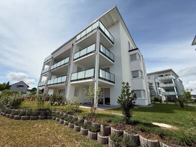 Wohnung zur Miete 900 € 3,5 Zimmer 83 m² 2. Geschoss frei ab sofort Lindenhof Oberndorf am Neckar / Lindenhof 78727