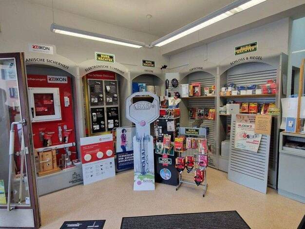 Ladenfläche zur Miete provisionsfrei 900 € 100 m² Verkaufsfläche Hilgardring 46 Innenstadt Kaiserslautern 67657