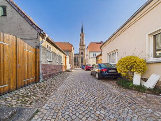 Einfamilienhaus zum Kauf 299.000 € 5,5 Zimmer 125 m² 212 m² Grundstück Fürstenberg/Havel Fürstenberg/Havel 16798
