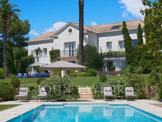 Haus zur Miete Wohnen auf Zeit provisionsfrei 7 Zimmer 378 m² La Maure-Super Cannes Cannes 06400