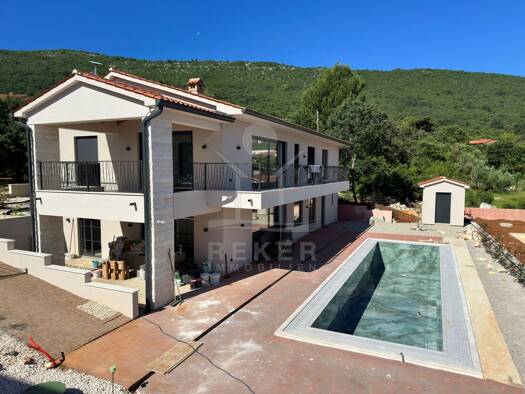 Villa zum Kauf - Erstbezug 1.300.000 € 5 Zimmer 333 m² 800 m² Grundstück Labin 52220