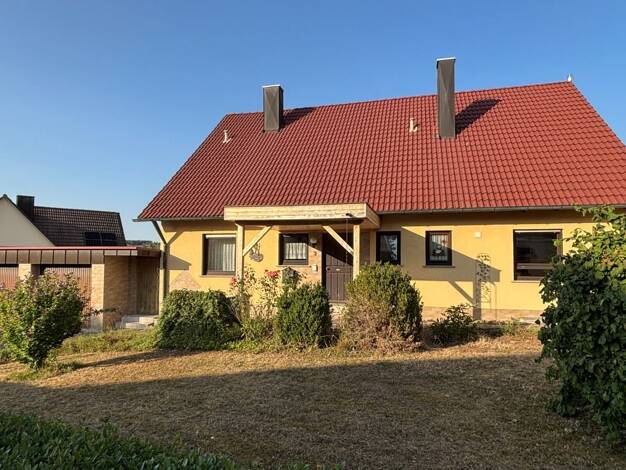Einfamilienhaus zum Kauf 335.000 € 7 Zimmer 100 m² 910 m² Grundstück Michelau Michelau i.Steigerwald 97513