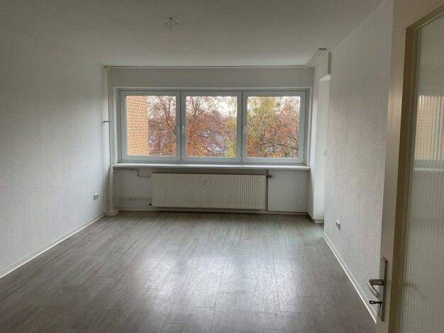 Wohnung zur Miete 719 € 3 Zimmer 85,3 m² 2. Geschoss frei ab 13.12.2025 Beckstraße 23 Mühlenberg Hannover 30457
