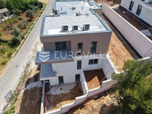 Wohnung zum Kauf 315.000 € 2 Zimmer 60 m² 2. Geschoss Jelsa Jelsa