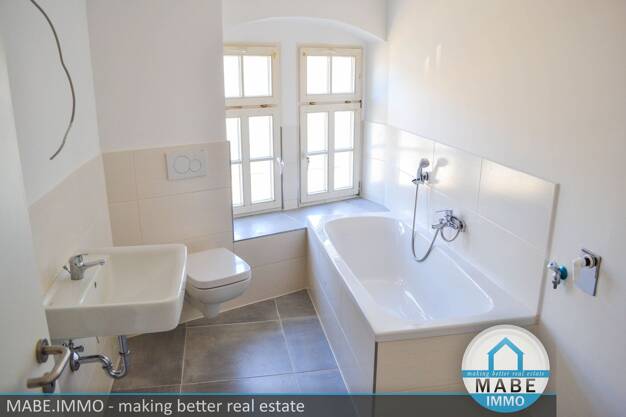 Wohnung zur Miete 429 € 4 Zimmer 94,3 m² 1. Geschoss Chemnitzer Straße 60 Grünhainichen Grünhainichen 09579