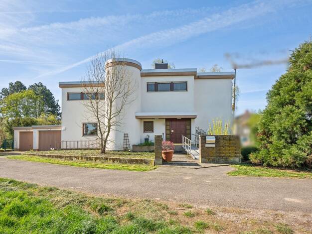 Einfamilienhaus zum Kauf 980.000 € 9 Zimmer 285 m² 896 m² Grundstück Neu-Edingen Edingen-Neckarhausen 68535