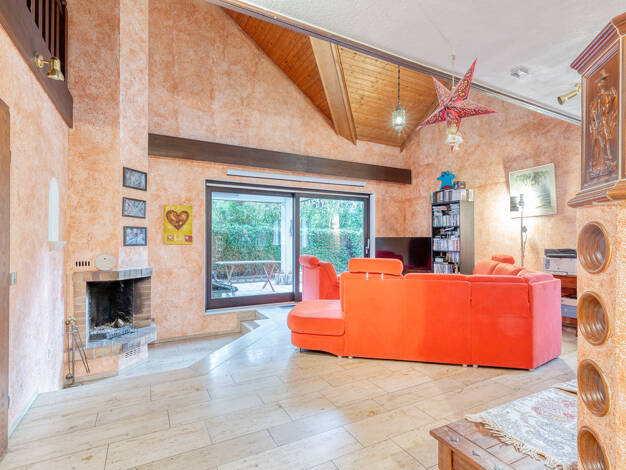 Villa zum Kauf 599.000 € 7 Zimmer 240 m² 900 m² Grundstück Destuben Bayreuth 95448