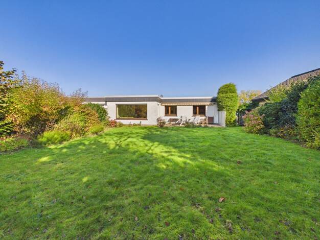 Bungalow zum Kauf 249.000 € 6 Zimmer 133,4 m² 568 m² Grundstück Ergste Schwerte 58239