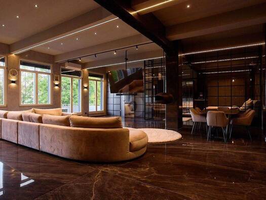 Studio zur Miete 3.310 € 1 Zimmer 145 m² 1. Geschoss Ost Stuttgart 70188