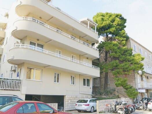 Wohnung zum Kauf 1.000 € 2 Zimmer 78 m² Dubrovnik
