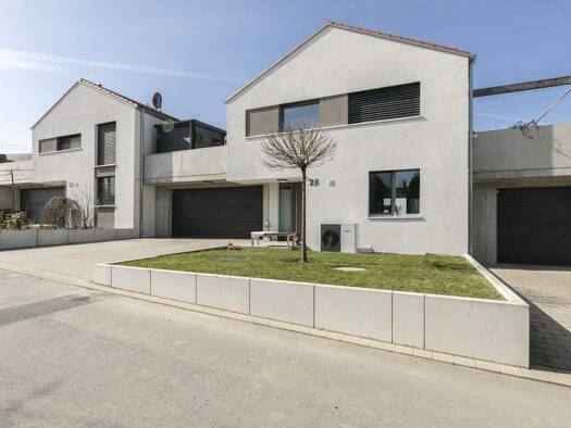 Einfamilienhaus zum Kauf 925.000 € 6 Zimmer 185,8 m² 416 m² Grundstück Oberdischingen 89610