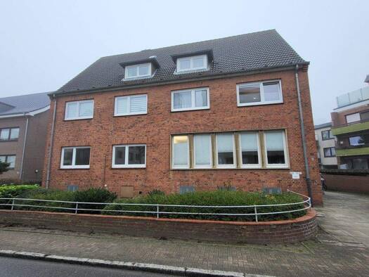 Wohnung zur Miete 599 € 2,5 Zimmer 61 m² 1. Geschoss Pariner Straße 2 Bad Schwartau 23611