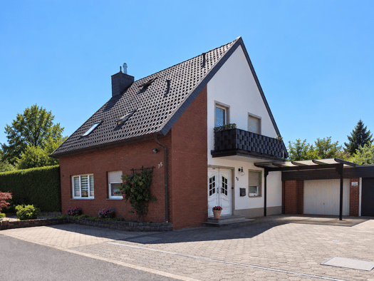 Mehrfamilienhaus zum Kauf 460.000 € 5 Zimmer 134,6 m² 634 m² Grundstück frei ab 10.10.2026 Fuchshütter Weg Bettrath Mönchengladbach 41066