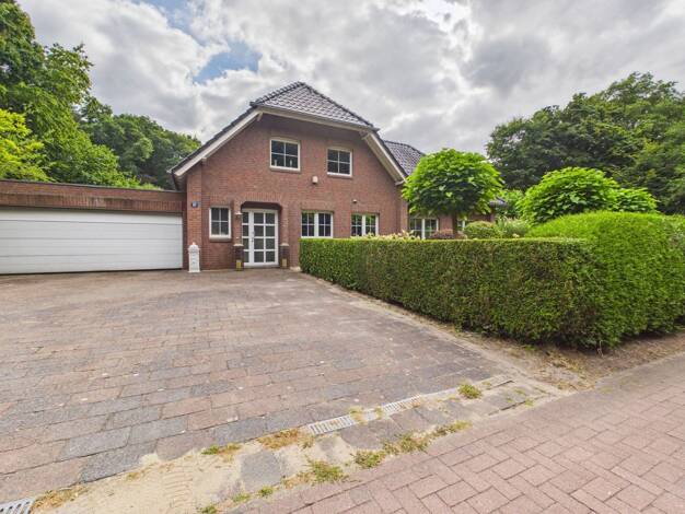 Einfamilienhaus zum Kauf 770.000 € 7 Zimmer 226 m² 1.284 m² Grundstück Nütterden Kranenburg 47559
