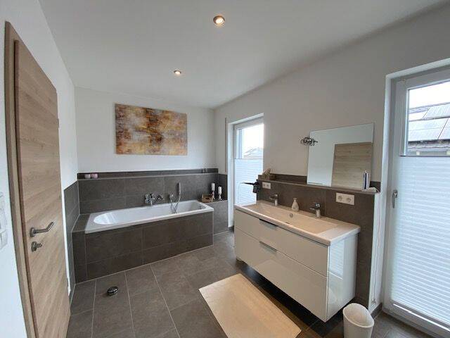 Immobilie in Langenpreising - Geräumiges Doppelhaus für zwei Familien in Langenpreising - Bild 4