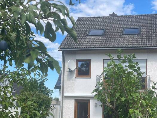 Reihenendhaus zum Kauf 695.000 € 6 Zimmer 135 m² 262 m² Grundstück frei ab 01.10.2026 Alling Alling 82239