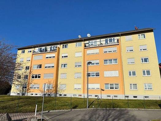 Wohnung zum Kauf 325.000 € 4 Zimmer 84 m² Geschoss 1/4 frei ab sofort Lörrach Lörrach 79539