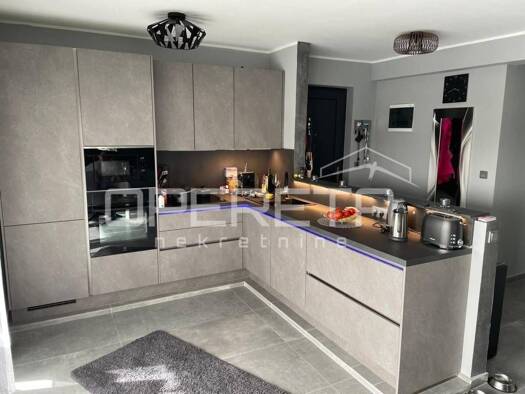 Wohnung zum Kauf 399.000 € 4 Zimmer 120 m² Rab