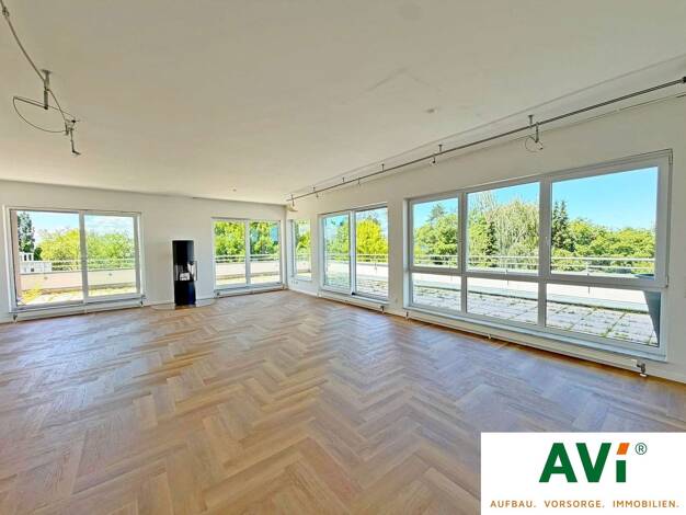 Penthouse zum Kauf 599.000 € 4 Zimmer 156 m² 4. Geschoss Ost Sindelfingen 71065