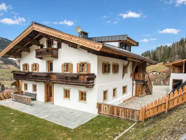 Bauernhaus zur Miete 15.400 € 9 Zimmer 400 m² 1.500 m² Grundstück Jochberg 6373