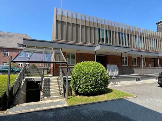 Bürofläche zur Miete provisionsfrei 1.922 € 6 Zimmer 183 m² Bürofläche Carlshöhe 27 Eckernförde 24340