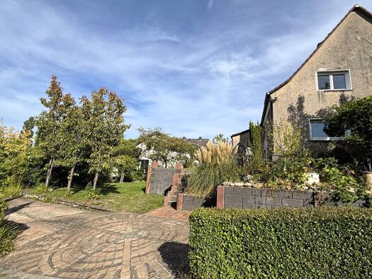 Doppelhaushälfte zum Kauf 388.000 € 4 Zimmer 81 m² 637 m² Grundstück Heidhausen Essen 45239