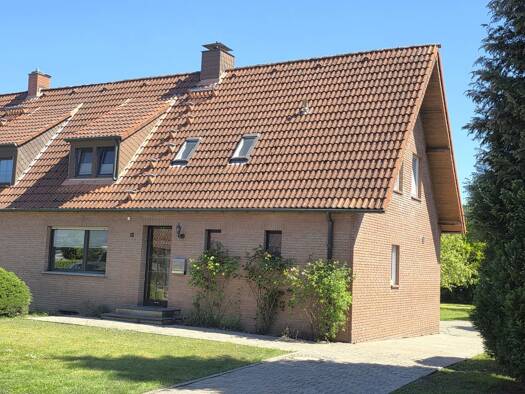 Doppelhaushälfte zum Kauf provisionsfrei 378.000 € 7 Zimmer 120 m² 1.324 m² Grundstück frei ab sofort Bönen Bönen 59199