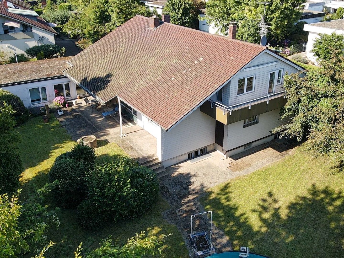 Einfamilienhaus zum Kauf 850.000 € 7 Zimmer 267 m²<br/>Wohnfläche 1.574 m²<br/>Grundstück Nordoststadt Offenburg 77654