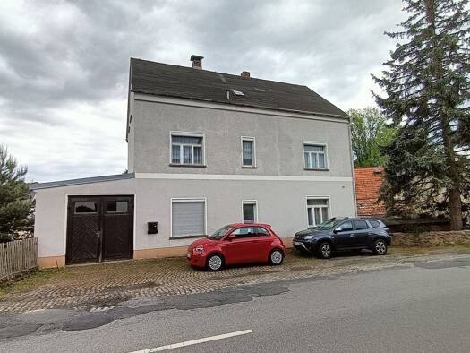 Einfamilienhaus zum Kauf 209.000 € 11 Zimmer 180 m² 608 m² Grundstück frei ab sofort Hauptstraße 31 Langenbernsdorf Langenbernsdorf 08428