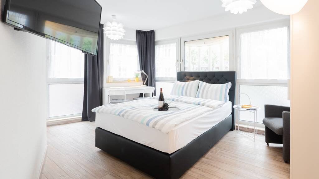 Studio zur Miete 800 € 1 Zimmer 30 m² frei ab 01.01.2027 Aachen 52066